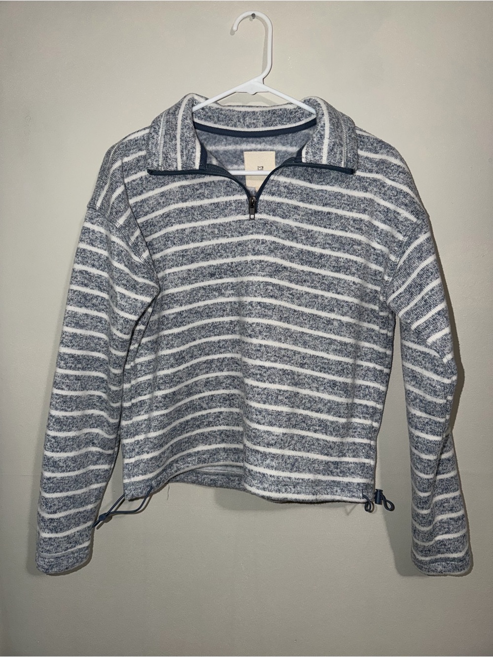 Thread & Supply Women’s Small Blue White Striped Quarter Zip Pullover